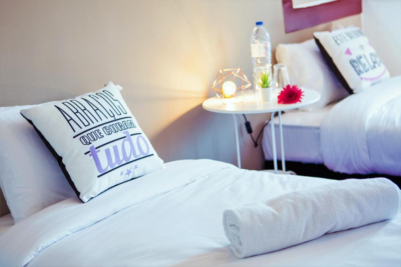 Double or Twin Room with View with Shared Bathroom